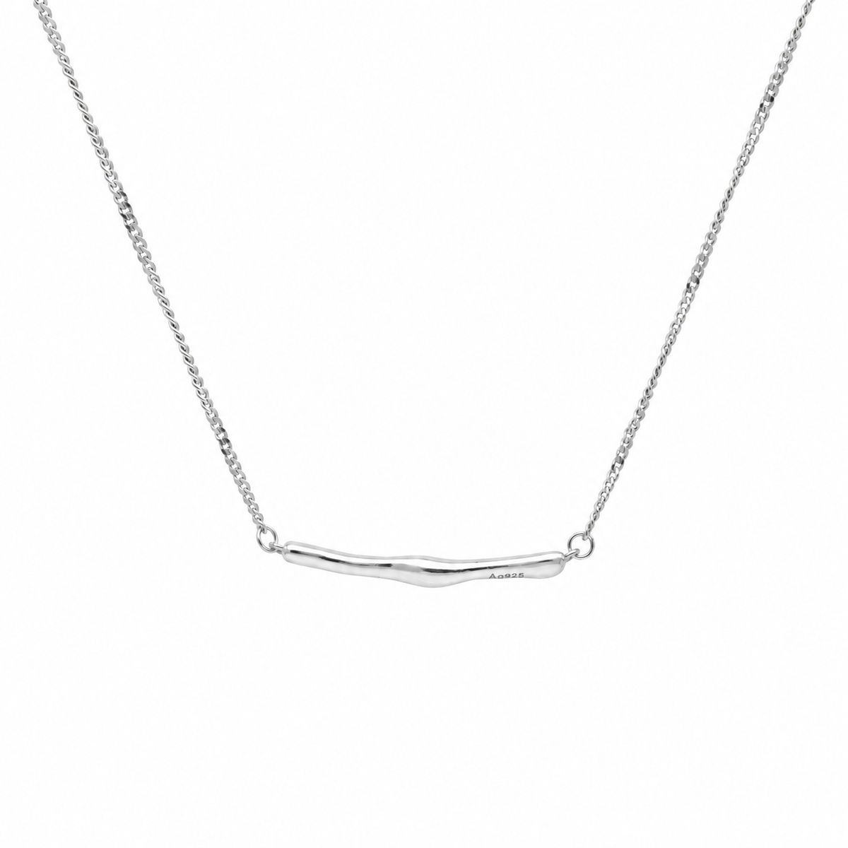 Silver horizon necklace